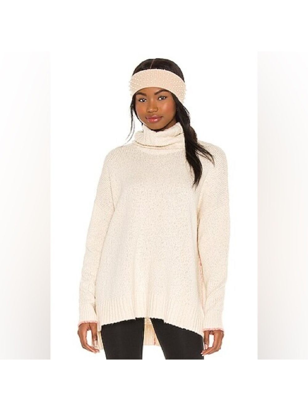 Splendid Chalet Ivory Turtleneck Sweater Size Small Revolve NWT